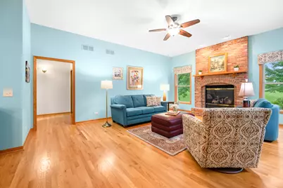 403 Jake Court, Hampshire, IL 60140 - Photo 4
