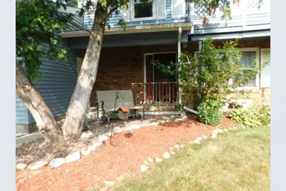 113 Queensbury Place, Poplar Grove, IL 61065 - Photo 2
