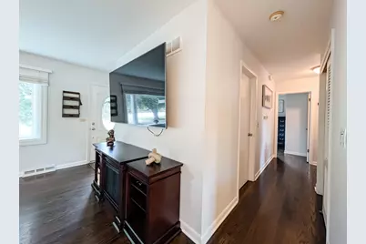1005 E Irving Park Road, Itasca, IL 60143 - Photo 12