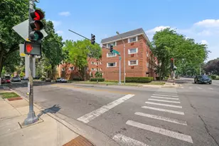 800 Washington Blvd, Oak Park, IL 60302 - Photo 2