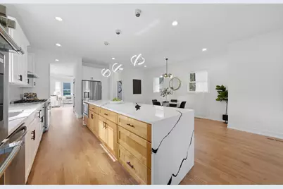 638 E 65th Street, Chicago, IL 60637 - Photo 6