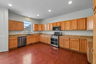 1409 Baltz Dr, Joliet, IL 60431 - Photo 2