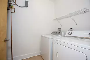 5766 N Lincoln Ave, Chicago, IL 60659 - Photo 18