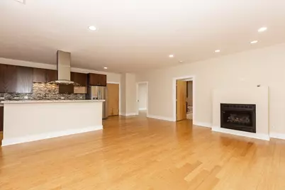 5766 N Lincoln Avenue #301, Chicago, IL 60659 - Photo 10