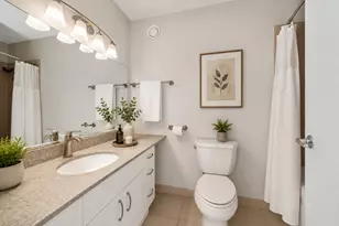 512 N McClurg Ct, Chicago, IL 60611 - Photo 14