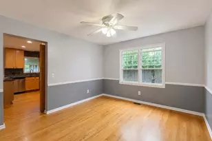6582 Tealwood Dr, Lisle, IL 60532 - Photo 4