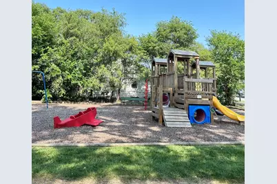 400 Birchwood Drive, Antioch, IL 60002 - Photo 12