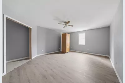 4915 W 30th Street, Cicero, IL 60804 - Photo 18