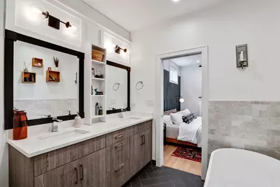 1810 S Racine Avenue #1, Chicago, IL 60608 - Photo 12