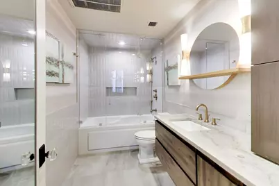333 W Hubbard Street #617, Chicago, IL 60654 - Photo 24