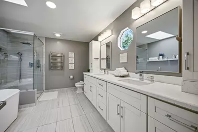 330 Sutcliffe Circle, Vernon Hills, IL 60061 - Photo 12