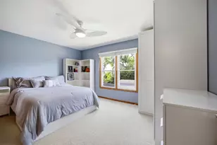 330 Sutcliffe Cir, Vernon Hills, IL 60061 - Photo 16