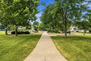 253 Larsdotter Ln, Geneva, IL 60134 - Photo 30