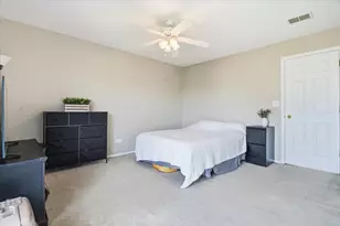 34322 N Birch Ln, Gurnee, IL 60031 - Photo 14