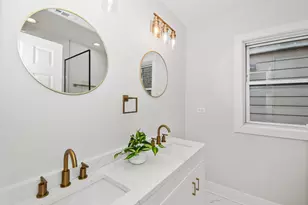 5529 W Cornelia Ave, Chicago, IL 60641 - Photo 18