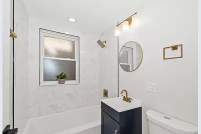 5529 W Cornelia Avenue, Chicago, IL 60641 - Photo 34