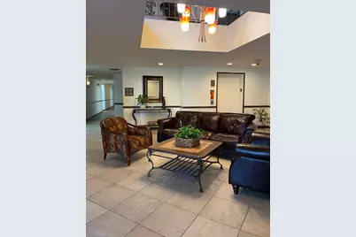 815 Leicester Road #214A, Elk Grove Village, IL 60007 - Photo 16