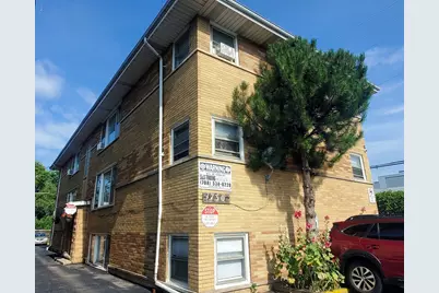 1730 N 1st Avenue #1D, Melrose Park, IL 60160 - Photo 1