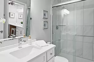 2320 Chasewood Dr, Downers Grove, IL 60515 - Photo 14