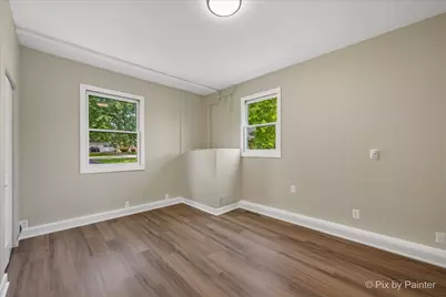 355 Hilltop Drive, North Aurora, IL 60542 - Photo 8