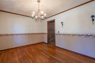23 Elizabeth Cir, Freeport, IL 61032 - Photo 10