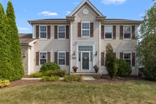 706 W Hampton Ave, Loves Park, IL 61111 - Photo 1