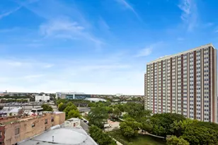 1645 W Ogden Ave, Chicago, IL 60612 - Photo 14