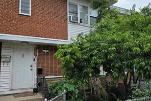 5065 W Gladys Ave, Chicago, IL 60644 - Photo 4