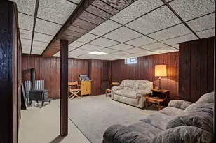 11022 S State Line Rd, Chicago, IL 60617 - Photo 22