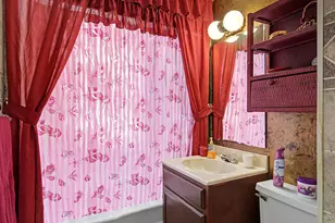 11022 S State Line Rd, Chicago, IL 60617 - Photo 12