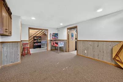 975 W Pine Avenue, Roselle, IL 60172 - Photo 42