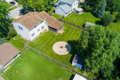 975 W Pine Avenue, Roselle, IL 60172 - Photo 48
