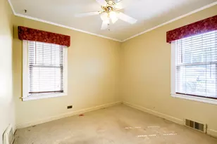 10831 S Kedzie Ave, Chicago, IL 60655 - Photo 4
