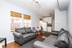 1626 W Farwell Ave, Chicago, IL 60626 - Photo 2
