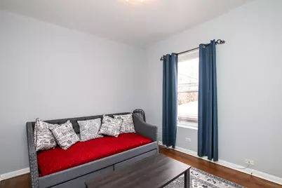 1626 W Farwell Avenue #1F, Chicago, IL 60626 - Photo 8