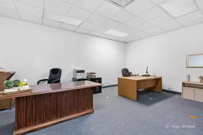 5844 N Milwaukee Avenue, Chicago, IL 60646 - Photo 18