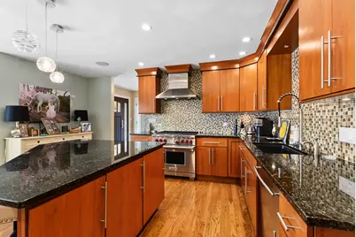 389 W Evergreen Lane, Elmhurst, IL 60126 - Photo 6