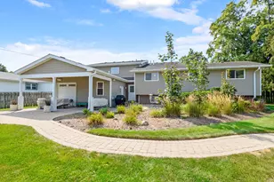 389 W Evergreen Ln, Elmhurst, IL 60126 - Photo 22