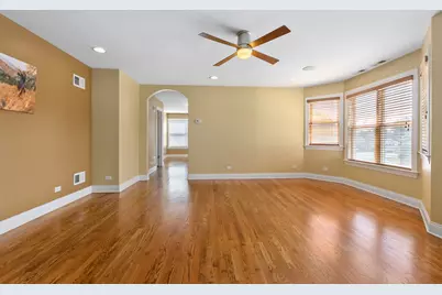 389 W Evergreen Lane, Elmhurst, IL 60126 - Photo 16