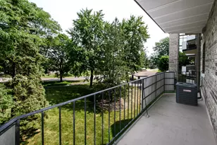 1275 E Baldwin Ln, Palatine, IL 60074 - Photo 20