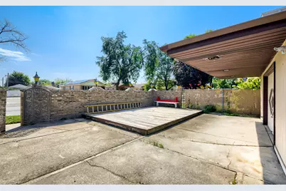10300 S Central Park Avenue, Chicago, IL 60655 - Photo 38