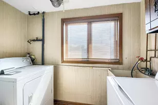 10300 S Central Park Ave, Chicago, IL 60655 - Photo 36