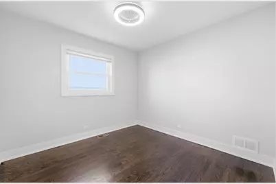 657 E 100th Place, Chicago, IL 60628 - Photo 24