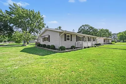 510 Best Avenue, Dekalb, IL 60115 - Photo 2