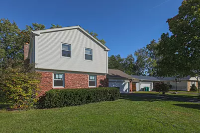 650 Wyngate Lane, Buffalo Grove, IL 60089 - Photo 1