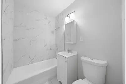 17922 Oakwood Avenue, Lansing, IL 60438 - Photo 8