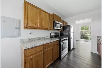17922 Oakwood Avenue, Lansing, IL 60438 - Photo 6