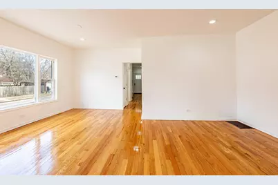 7601 S Rhodes Avenue, Chicago, IL 60619 - Photo 6
