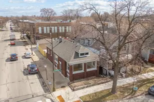 7601 S Rhodes Ave, Chicago, IL 60619 - Photo 1