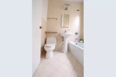 612 Sheridan Road #1, Evanston, IL 60202 - Photo 8